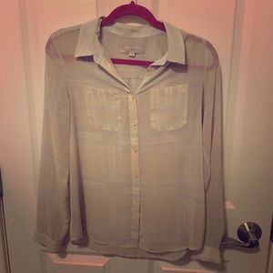 Cute Loft blouse!!